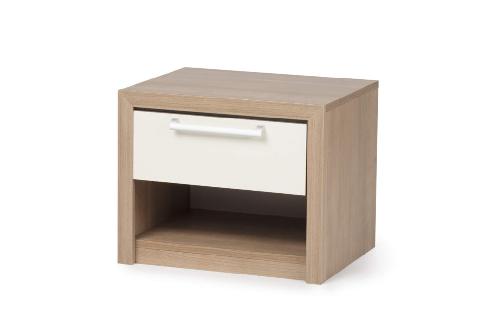 spavaca-soba-nocni-stocic-keln-07